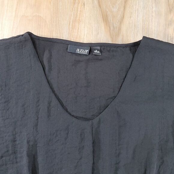 🔺️ANA Black Crinkled Semi Sheer Vneck Short Sleeve Top Small - Picture 3 of 9